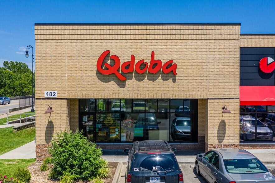 More Photos Of 482-490 Branson Landing Blvd, Branson General Retail For Sale