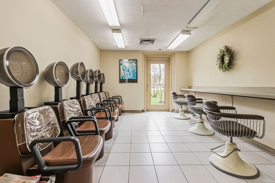 More Photos Of 4351 Old William Penn Hwy, Monroeville General Retail For Sale