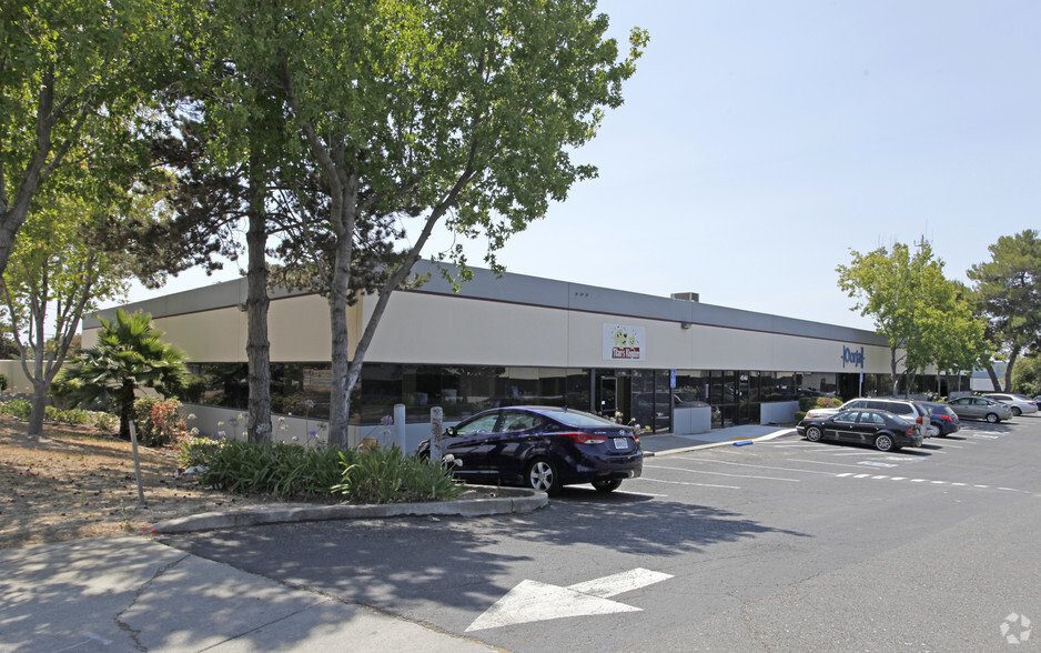 Primary Photo Of 45445-45461 Warm Springs Blvd, Fremont Unknown For Lease