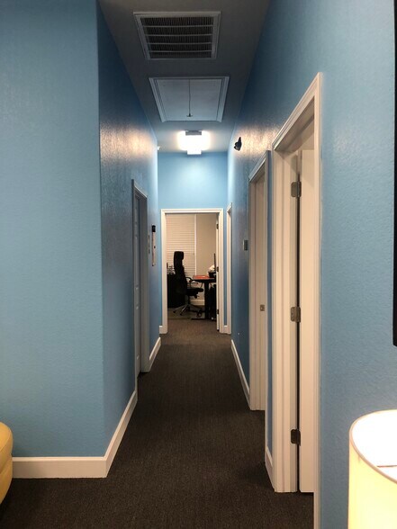More Photos Of 660 S Bagdad Rd, Leander Loft Creative Space For Sale