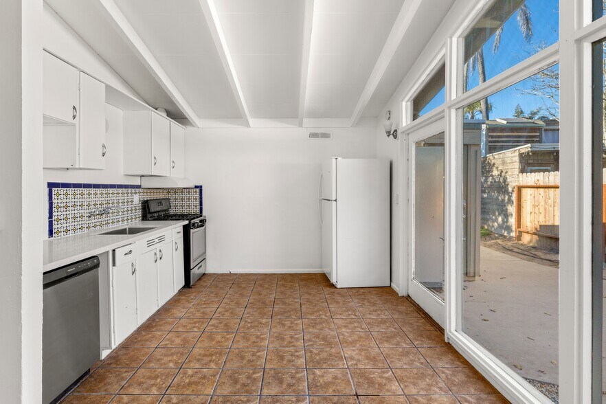 More Photos Of 6648 Del Playa Dr, Goleta Specialty For Sale