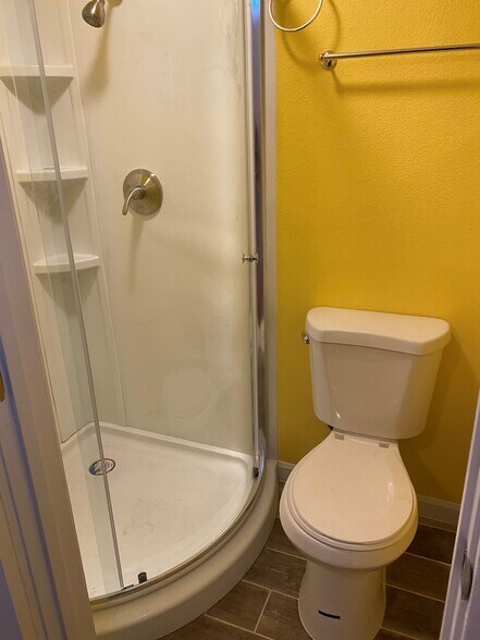 More Photos Of 421 28th St, Sacramento Apartments For Sale