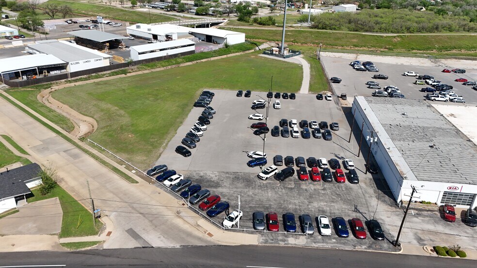 Primary Photo Of 2914 Old Jacksboro Highway, Wichita Falls Land For Sale