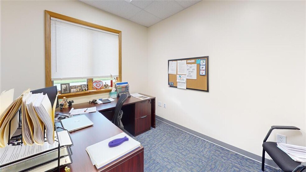 More Photos Of 213 E 41st St, Erie Office For Sale