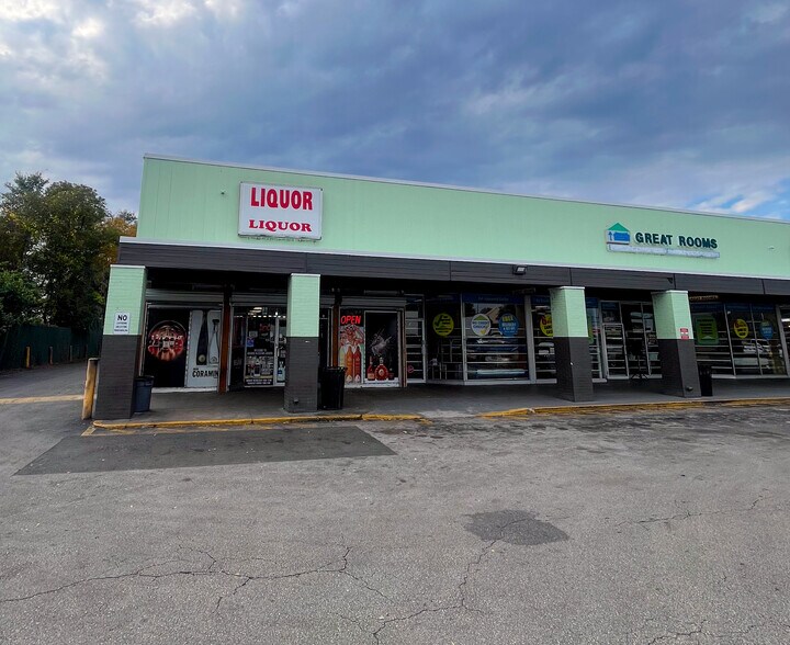 More Photos Of 4714 S Orange Blossom Trl, Orlando General Retail For Lease