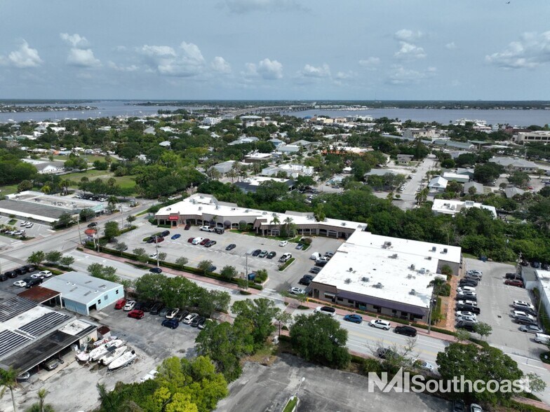 More Photos Of 715-735 Colorado Ave, Stuart Unknown For Lease