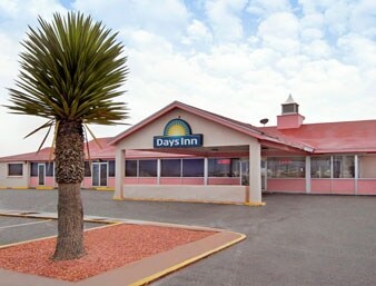 More Photos Of 600 E Broadway St, Van Horn Hotel For Sale