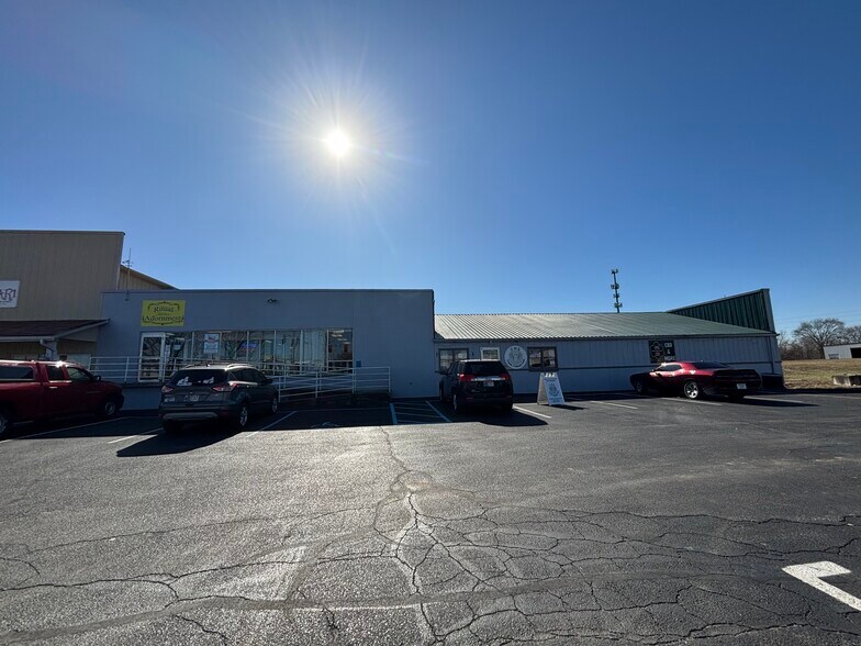 More Photos Of 959 2nd St, Columbus Storefront Retail Office For Lease