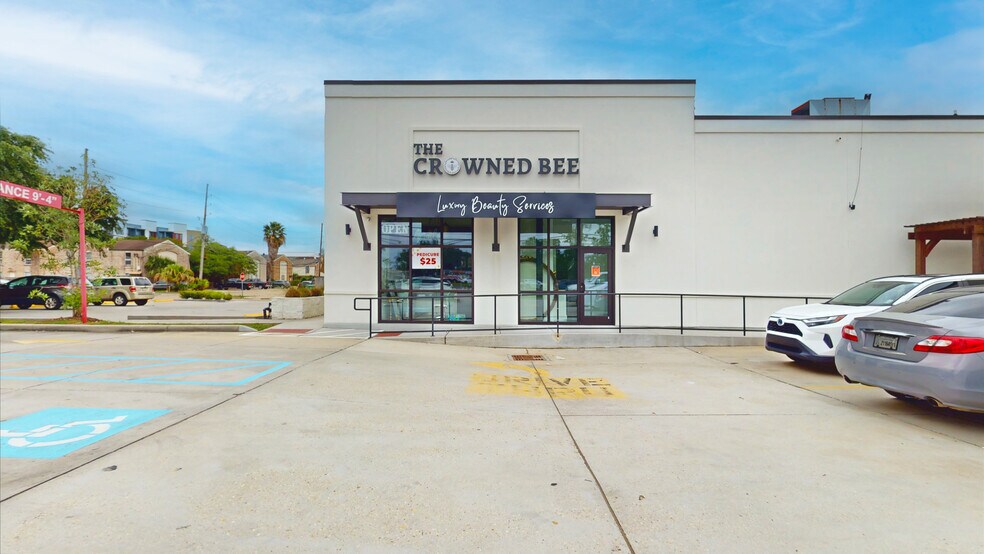 Primary Photo Of 4230-4236 Veterans Memorial Blvd, Metairie Freestanding For Lease