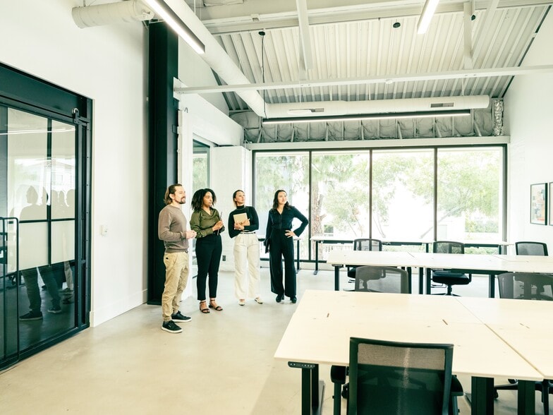 More Photos Of 17190 Bernardo Center Dr, San Diego Coworking Space