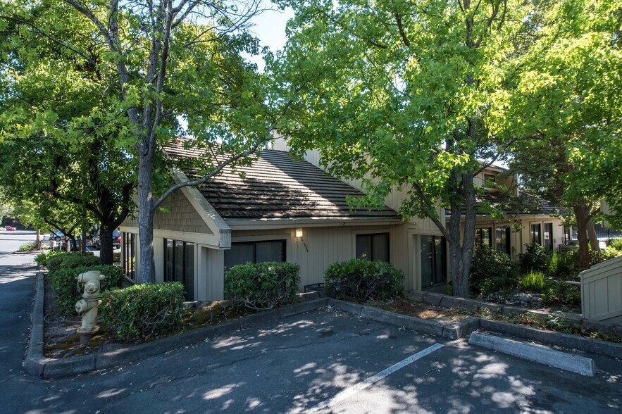 More Photos Of 5046 Sunrise Blvd, Fair Oaks Medical For Lease