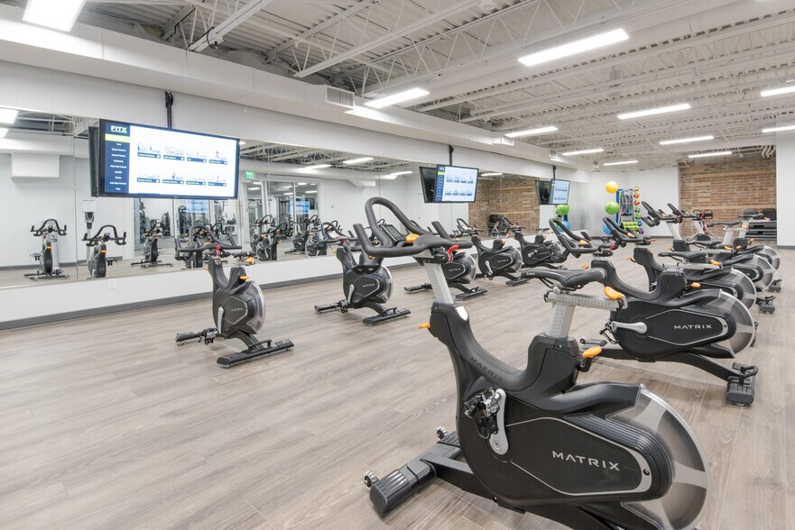 More Photos Of 701-799 E Timpanogos Pky, Orem Unknown For Lease