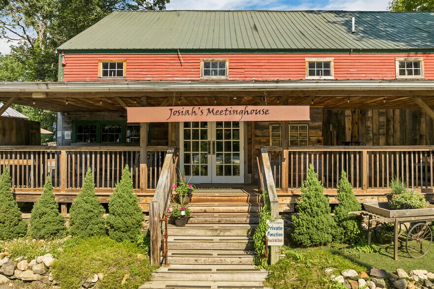 More Photos Of 521 Calef Hwy, Epping Specialty For Sale