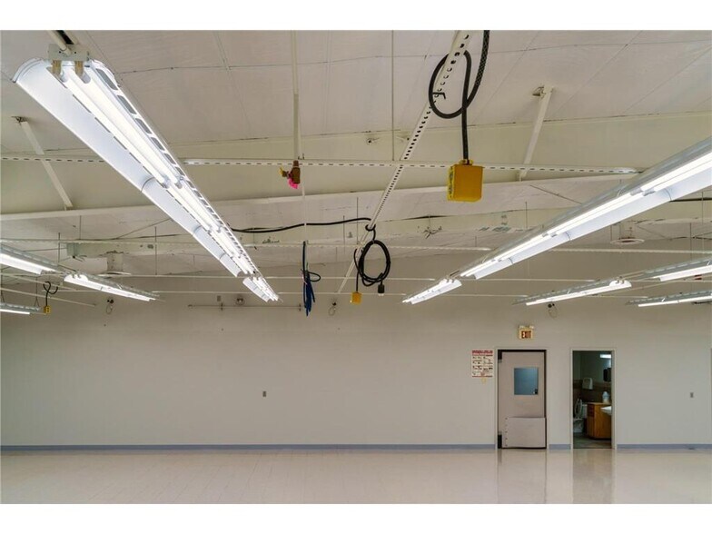 More Photos Of 1001 Naylor Dr SE, Bemidji Warehouse For Sale