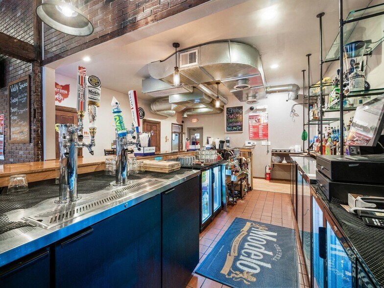 More Photos Of 7360-7362 E Main St, Reynoldsburg Storefront Retail Office For Sale