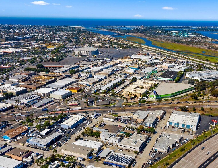 More Photos Of 3235 Hancock St, San Diego Warehouse For Lease