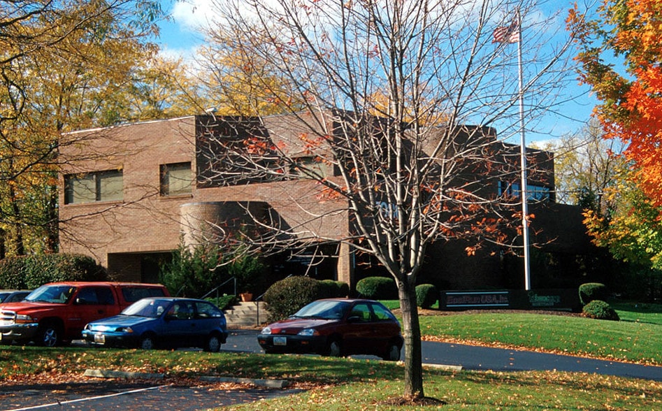 More Photos Of 7086 Corporate Way, Dayton Office For Lease