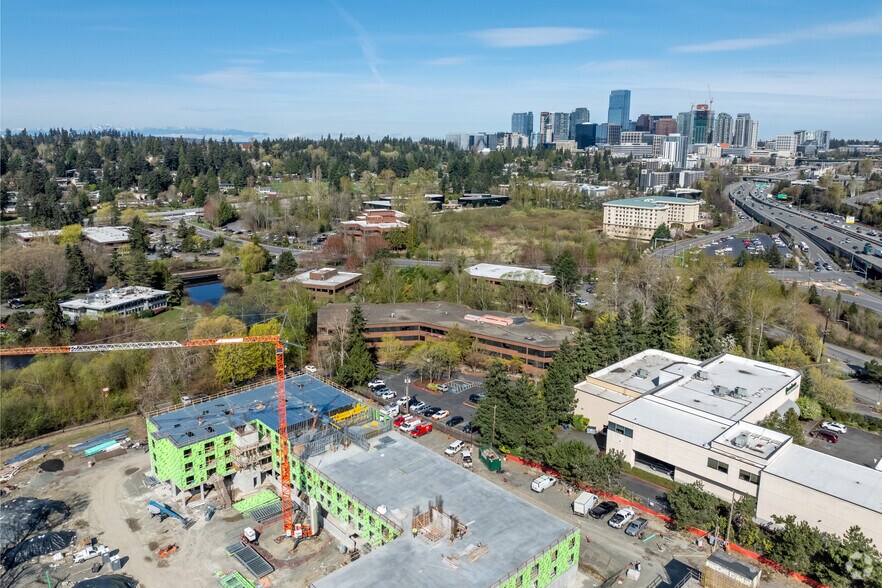 More Photos Of 915 118th Ave SE, Bellevue Office For Lease
