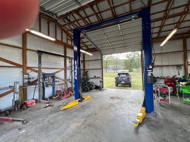 More Photos Of 2260 W Main St, Mountain View Industrial For Sale