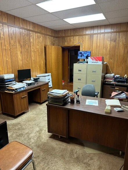 More Photos Of 5685 Highway 18 W, Jackson Office For Sale