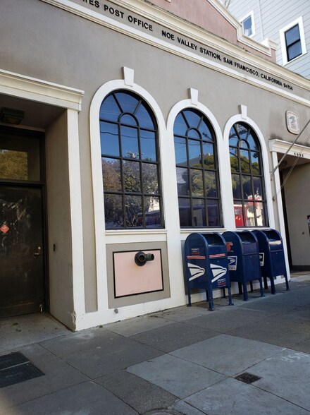 More Photos Of 4083 24th St, San Francisco Post Office For Sale