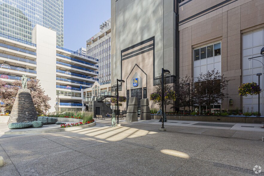 More Photos Of 335 8th Ave SW, Calgary Office For Lease