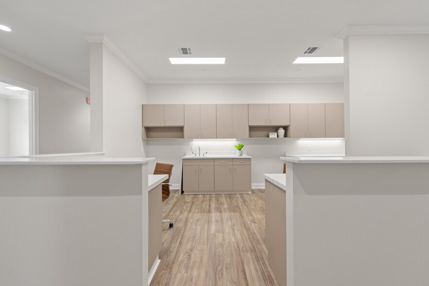 More Photos Of 1102 Apollo rd, Scott Office Residential For Lease