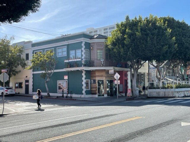 More Photos Of 2916 Main St, Santa Monica Storefront Retail Office For Lease