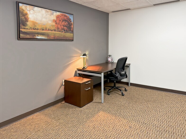 More Photos Of 12345 W 95th St, Lenexa Coworking Space