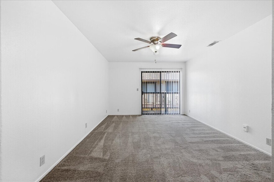 More Photos Of 3337 La Canada Dr, Cameron Park Apartments For Sale