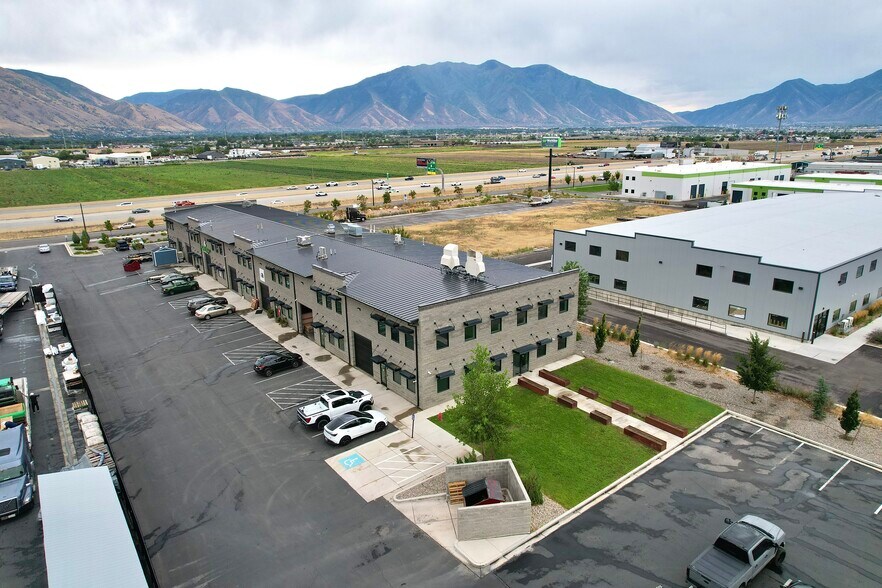 More Photos Of 445 N 2000 W, Springville Flex For Lease