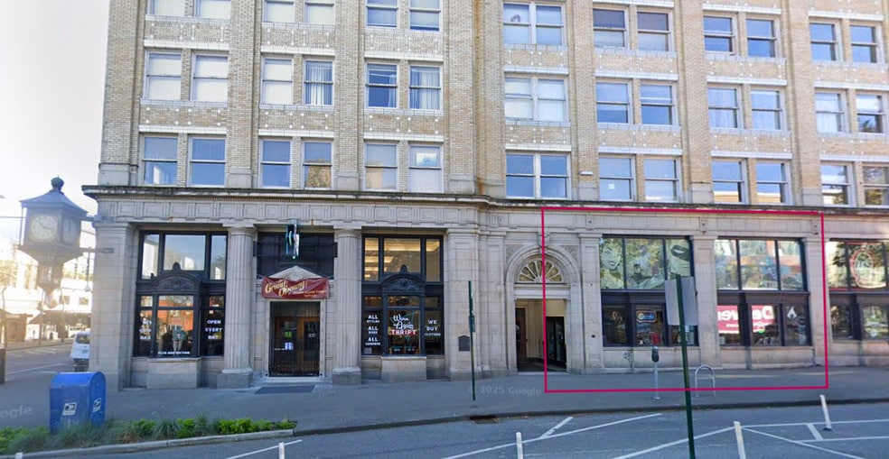 More Photos Of 105 E Holly St, Bellingham General Retail For Lease