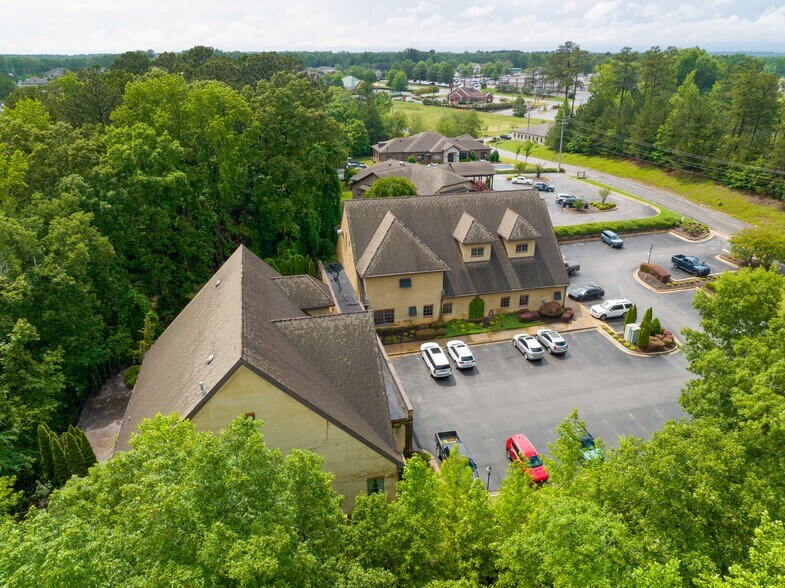 More Photos Of 1847 Commons North Dr, Tuscaloosa Medical For Sale