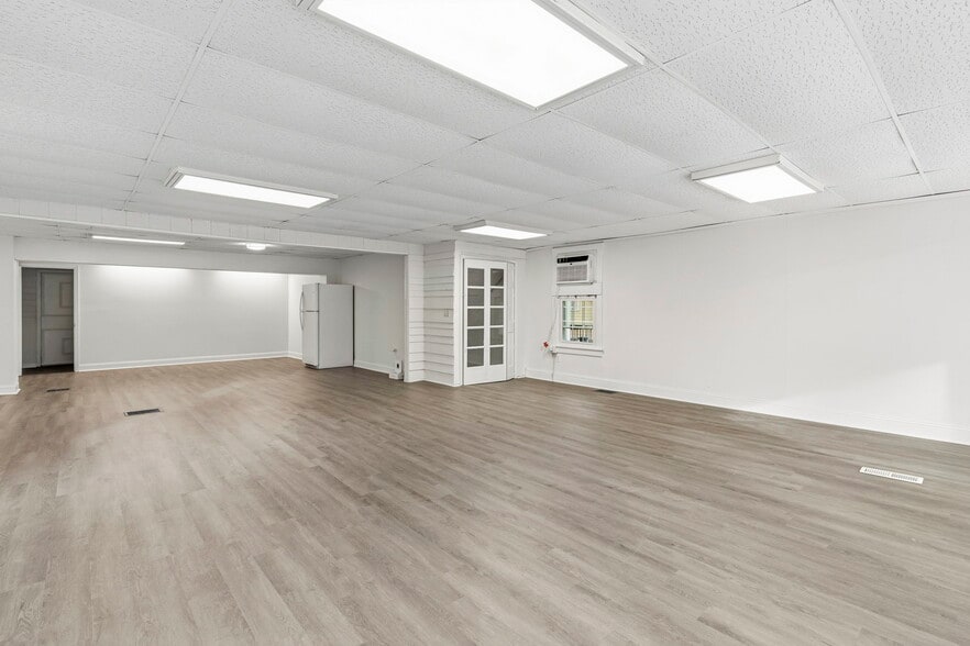 More Photos Of 1100 Calvary Rd, Churchville Flex For Lease