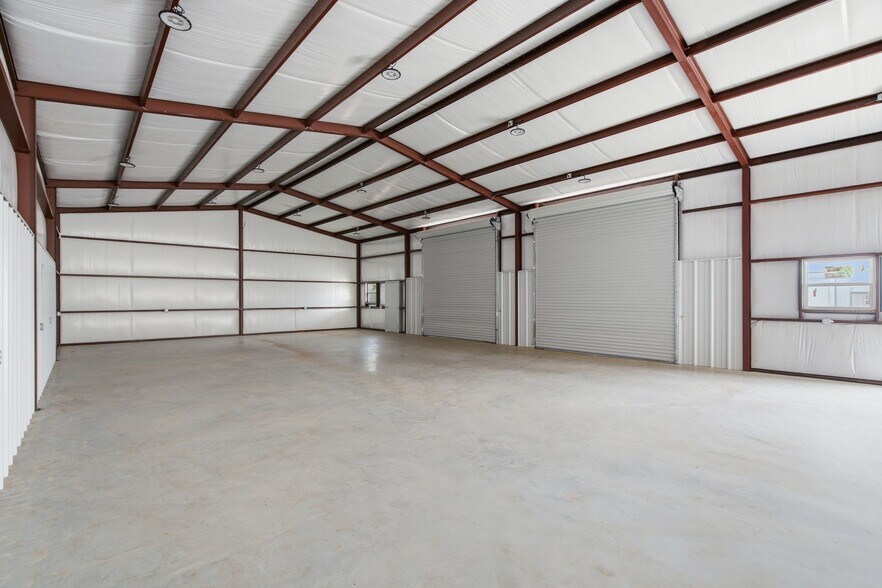 More Photos Of 14005 FM 730 N, Azle Industrial For Lease