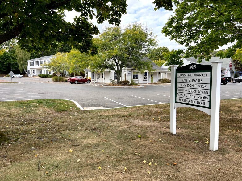 More Photos Of 395 W Avon Rd, Avon Office For Lease