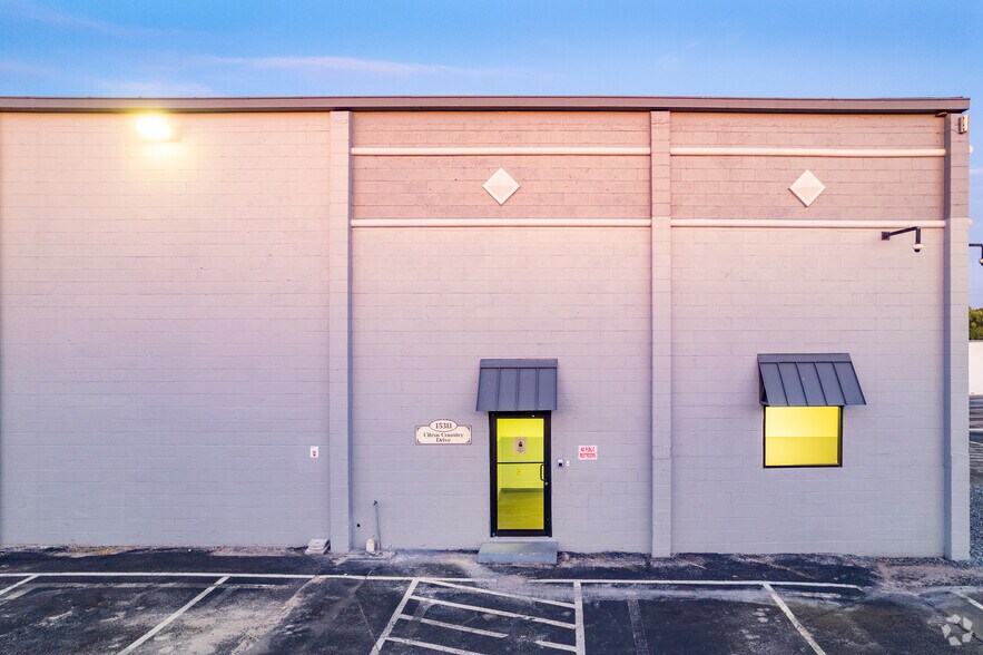 More Photos Of 15311 Citrus Country Dr, Dade City Distribution For Lease