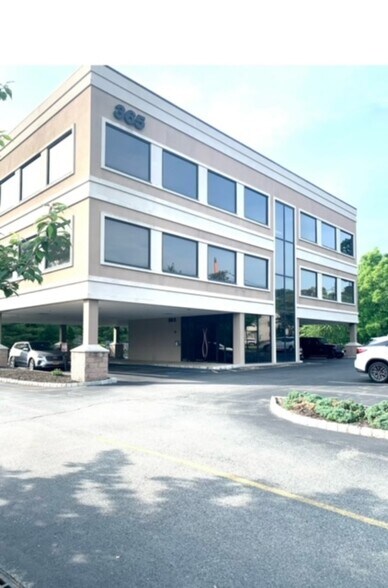 More Photos Of 365 Rifle Camp Rd, Woodland Park Coworking Space