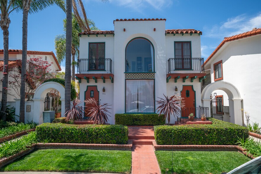 Primary Photo Of 815 Roswell Ave, Long Beach Apartments For Sale