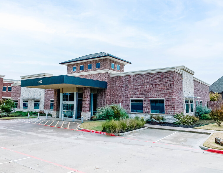 Primary Photo Of 1220 Keller Pky, Keller Healthcare For Sale