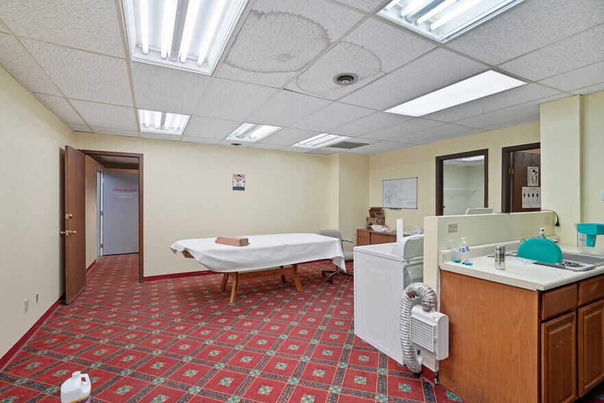 More Photos Of 9309-9319 Cincinnati-Columbus Rd, West Chester Office For Lease