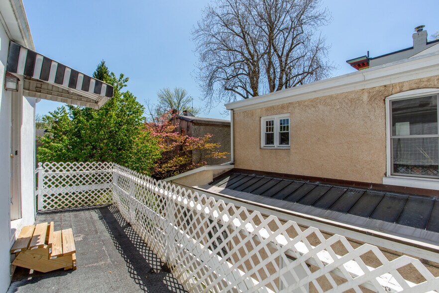 More Photos Of 45 Bridge St, Lambertville Storefront Retail Office For Sale