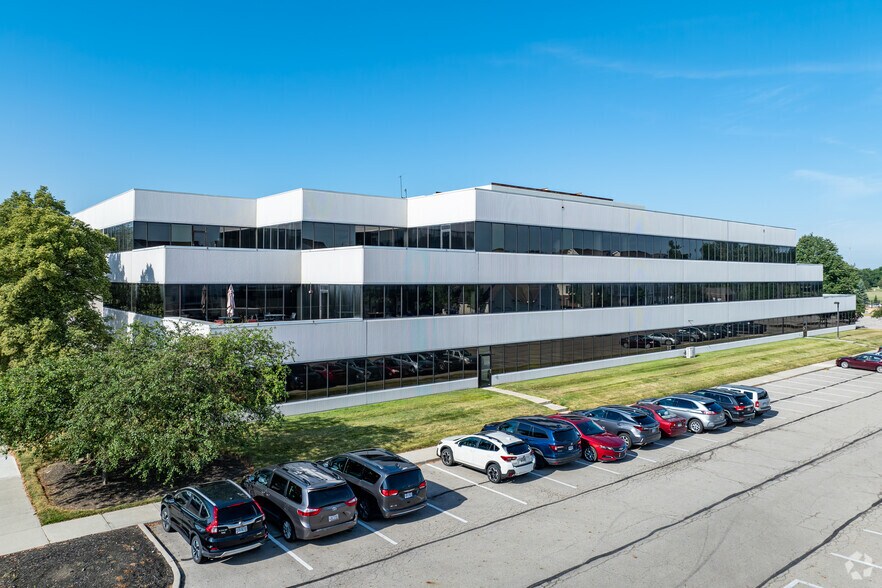 More Photos Of 100 E Campus View Blvd, Columbus Unknown For Lease