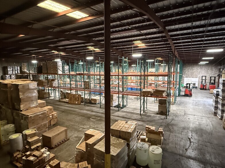 More Photos Of 920 Eha St, Wailuku Warehouse For Lease