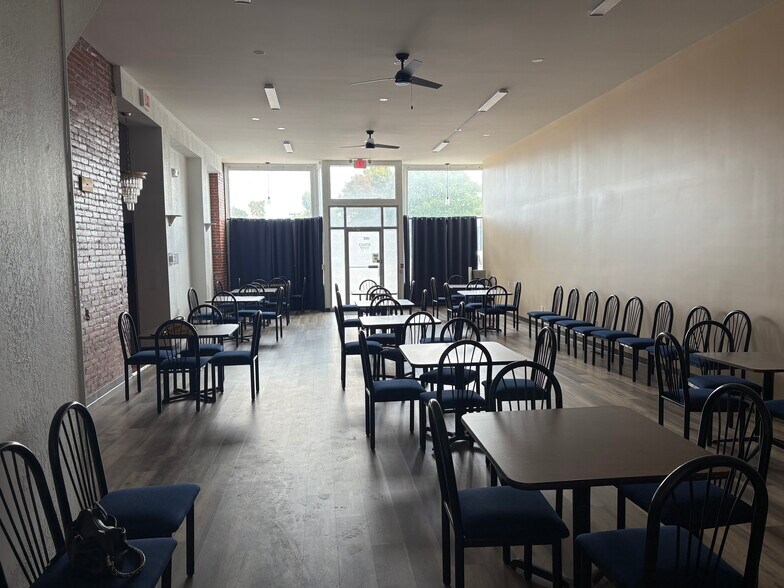 More Photos Of 1412 Main St, Buffalo Office For Sale