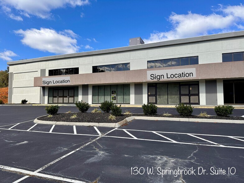 More Photos Of 130 W Springbrook Dr, Johnson City Storefront Retail Office For Lease