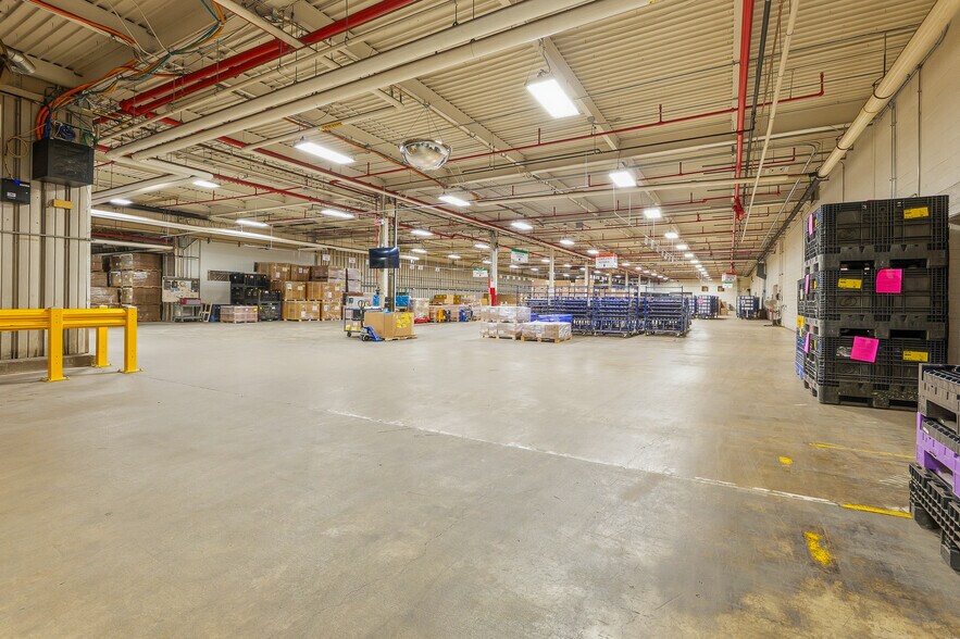 More Photos Of 424 E Oshkosh St, Ripon Manufacturing For Sale