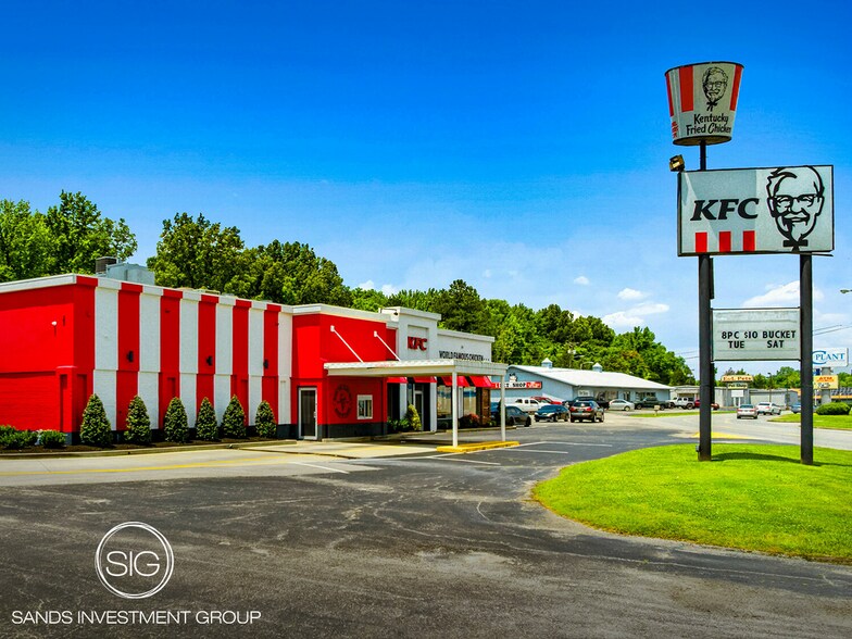 Primary Photo Of 197 Madison Square Dr, Madisonville Fast Food For Sale