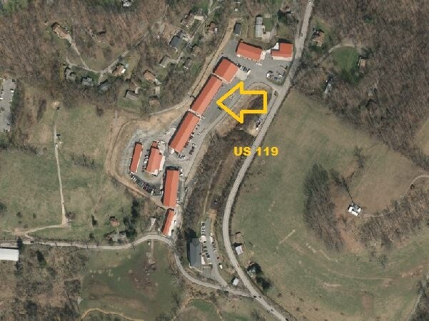 More Photos Of 700 Business Park Dr, Morgantown Showroom For Lease