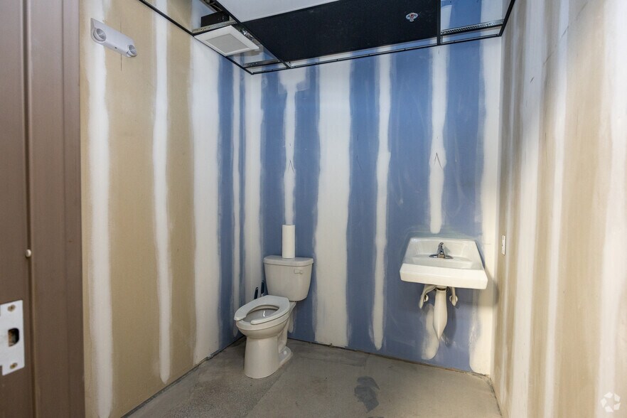 Photo of 1st Floor Ste 631A